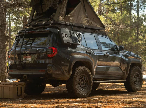 A photo of a 2025 Toyota 4Runner equipped with Prinsu accessories, including a Prinsu ladder.