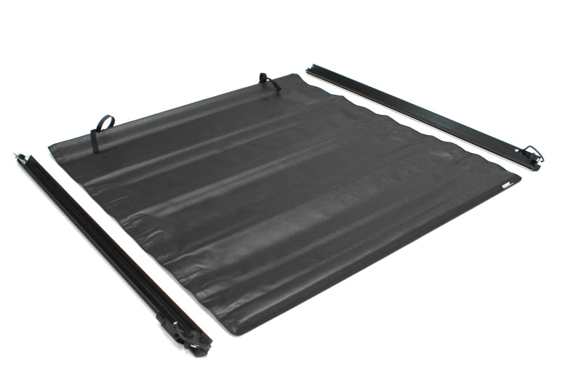 Lund 00-01 Toyota Tundra (6ft. Bed) Genesis Roll Up Tonneau Cover - Black