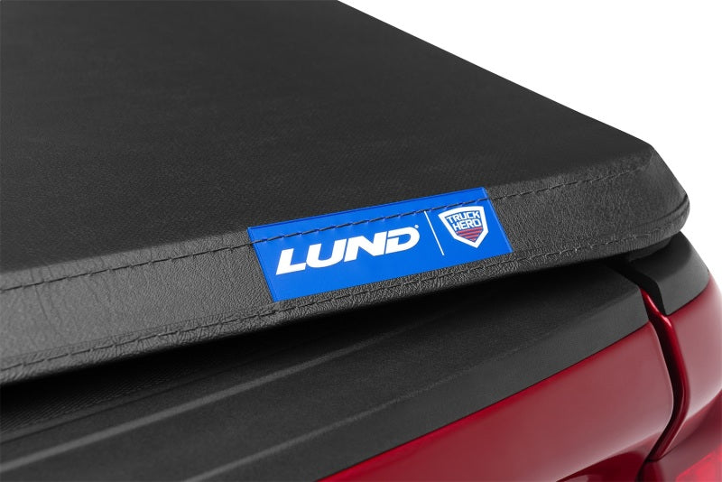 Lund 19-23 RAM 1500 (5.5ft Bed w/o RamBox Cargo Mgmt) Genesis Tri-Fold Tonneau Cover - Black