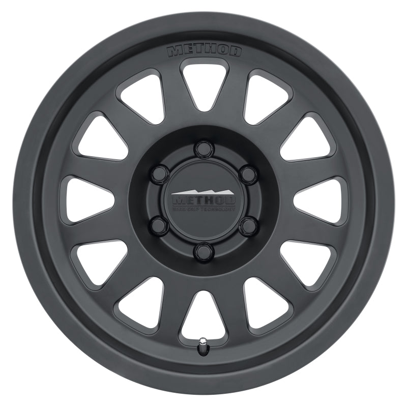 Method MR704 17x8.5 0mm Offset 6x5.5 106.25mm CB Matte Black Wheel